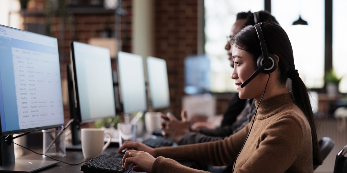 Understanding IT Help Desk Services: A Business Essential for Seamless IT Operations