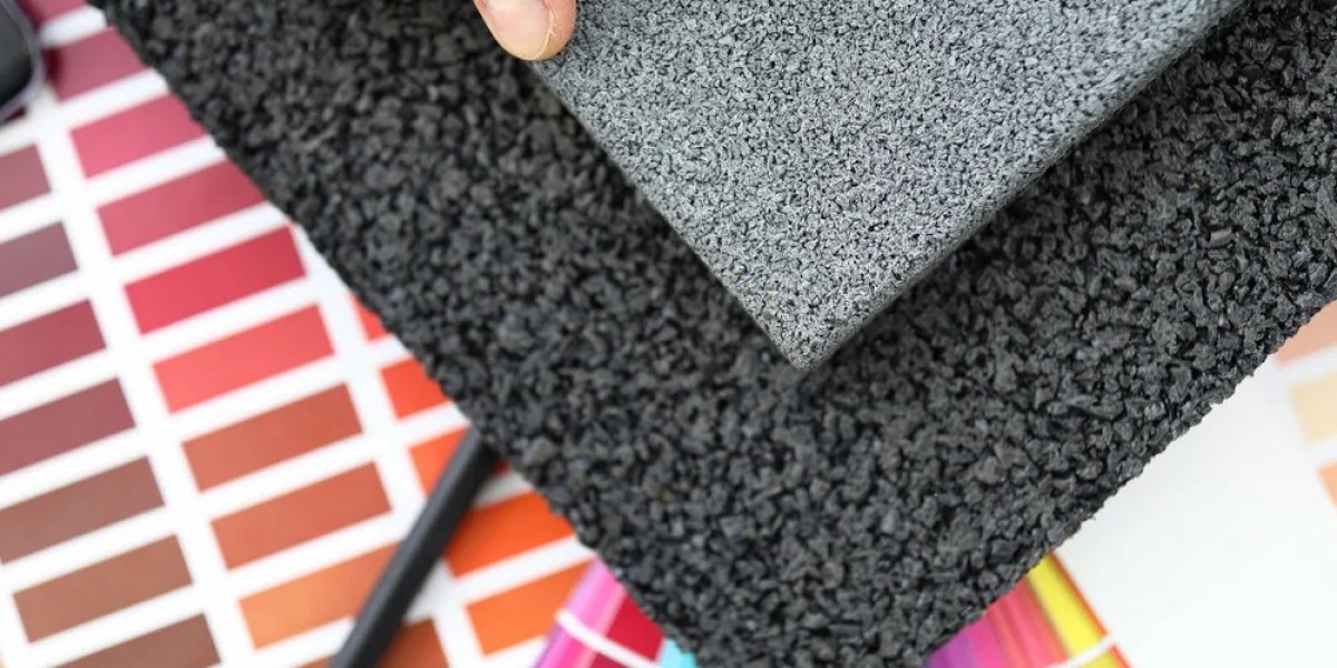 What Makes My Rubber Gym Floor Smell Bad?