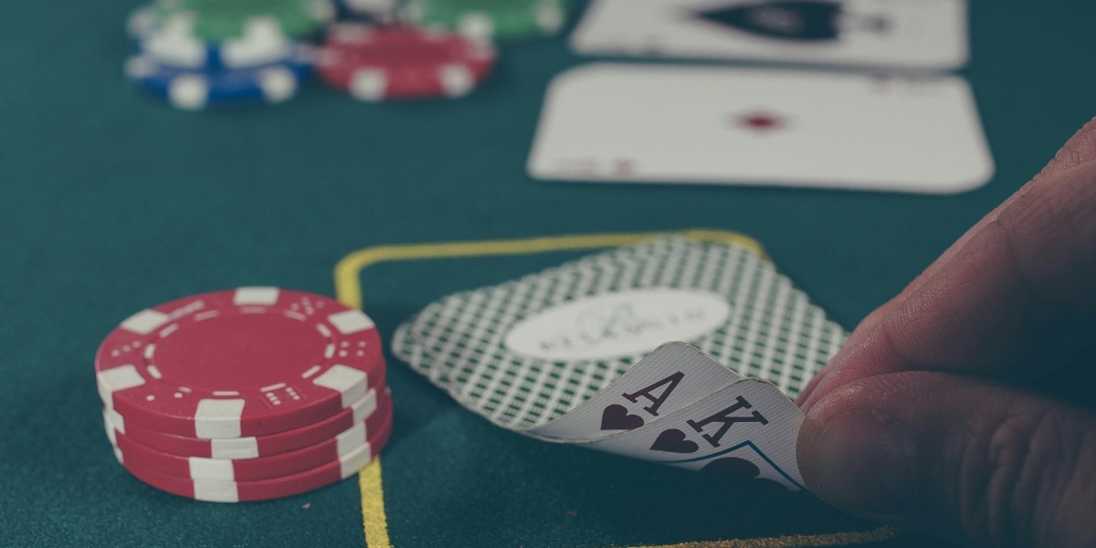 Responsible Gambling in the Digital Age: Strategies and Resources for Online Casino Players in 2025