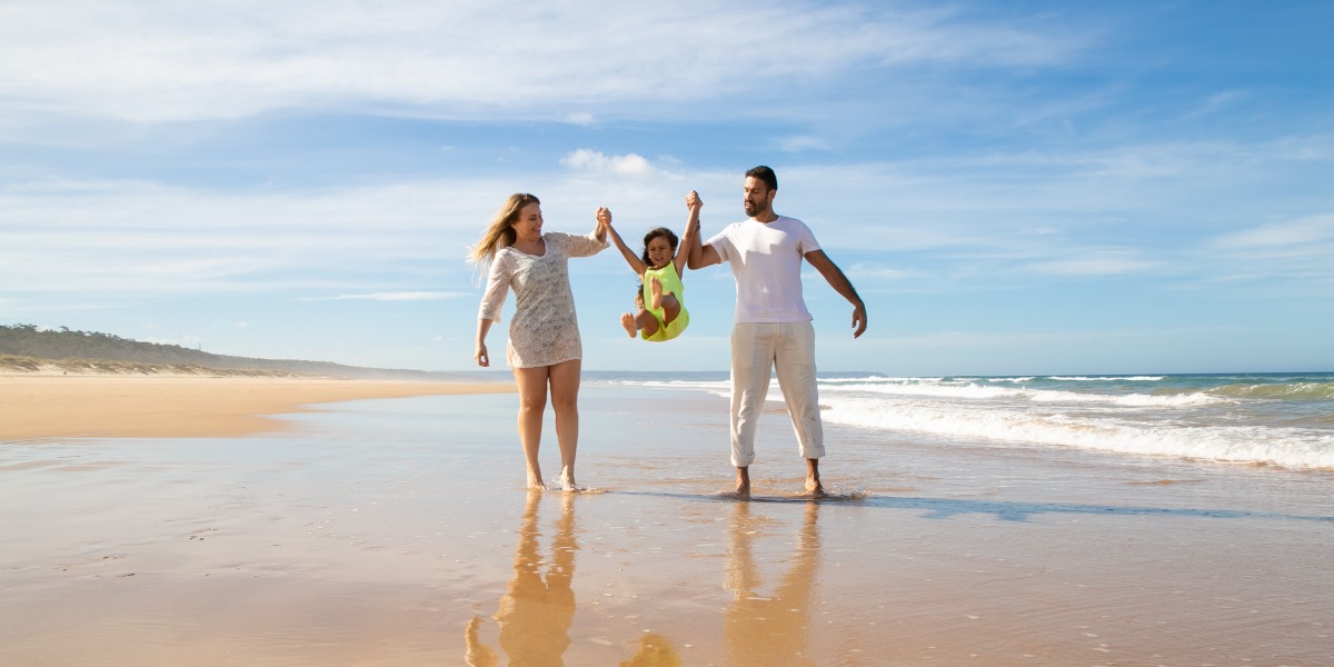 Capturing Moments with a Marco Island Photographer