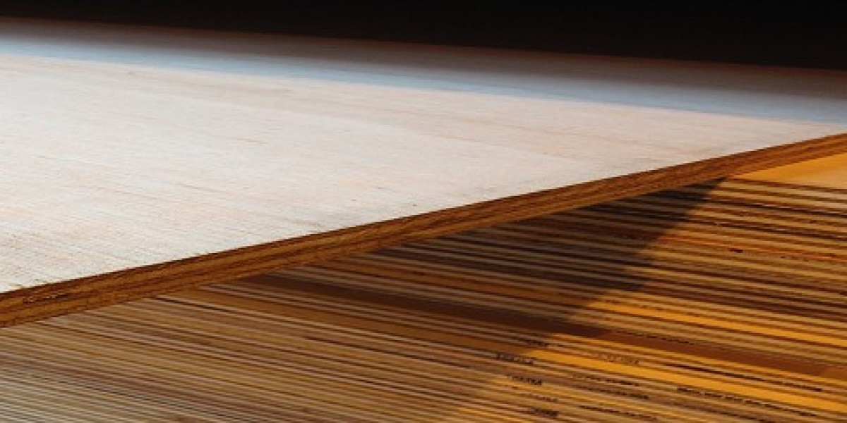 Marineplex Plywood: Trusted by Professionals Across Pakistan