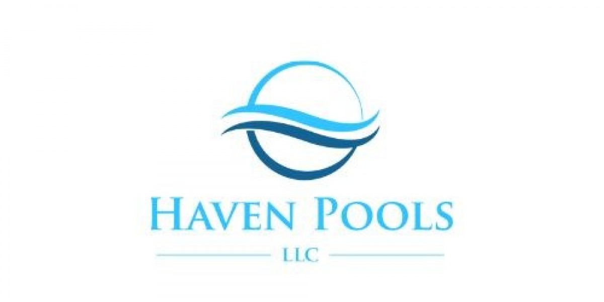 The Ultimate Guide to a Sparkling Backyard: Palm Coast Pool Cleaning Tips and Services