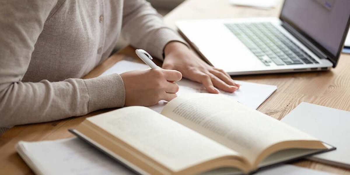 How to Choose the Best Book Marketing Services for Authors