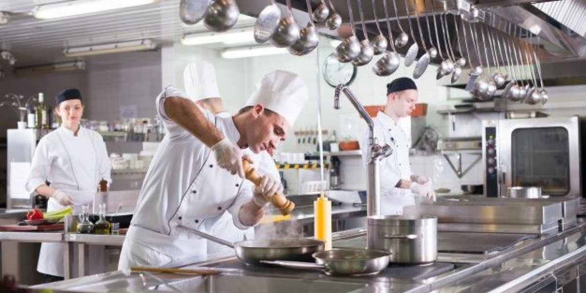 Restaurant Equipment Checklist for New Food Businesses