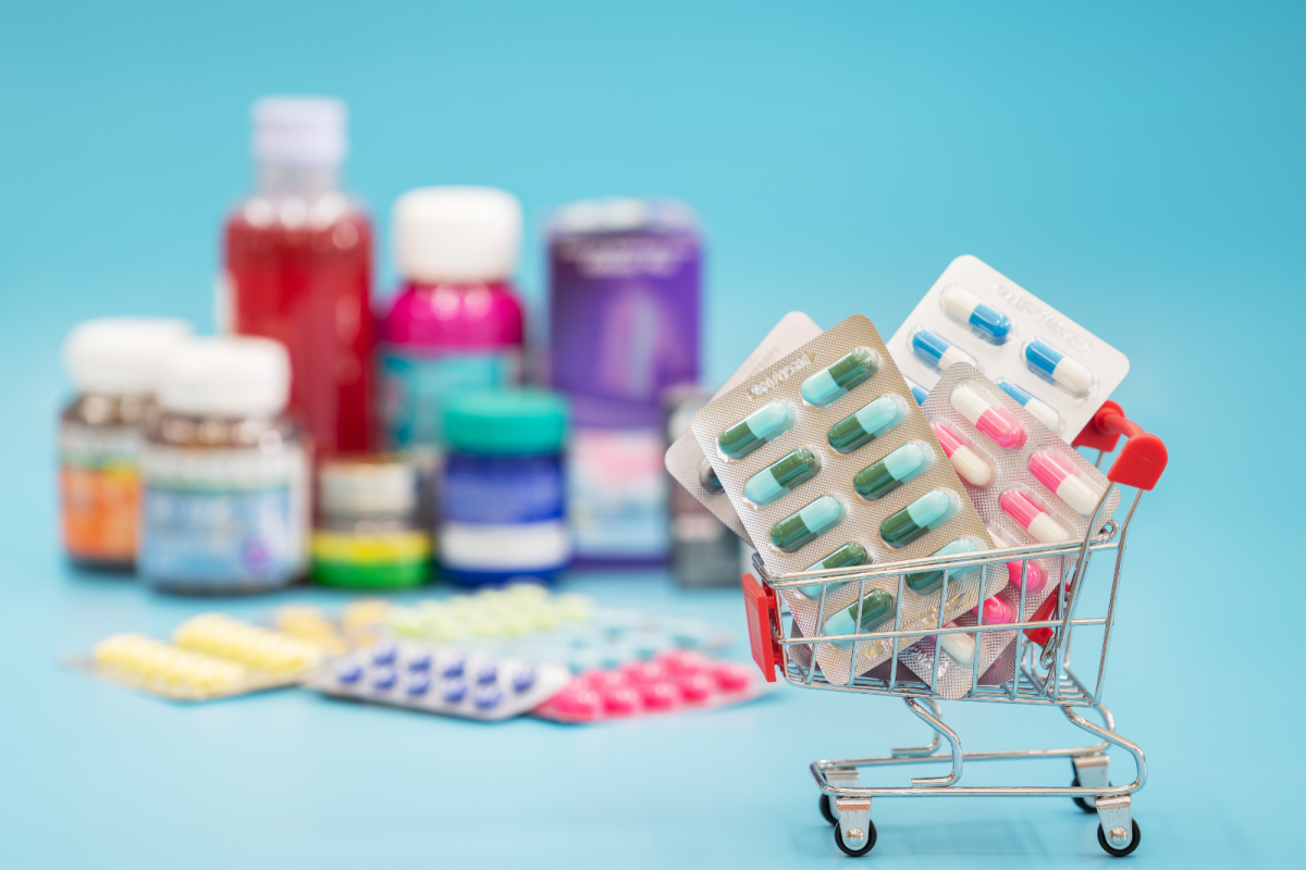 Xanax (Alprazolam): Uses, Side Effects & How to Buy Safely