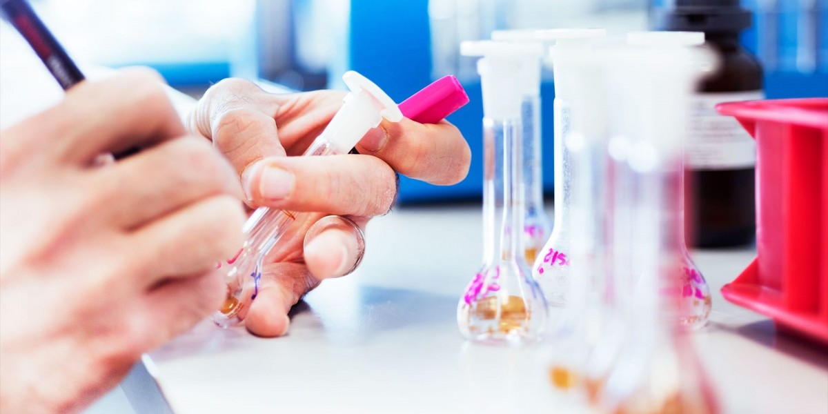 API Market Insights: Can Sustainability and Scale Coexist in Pharma Production?