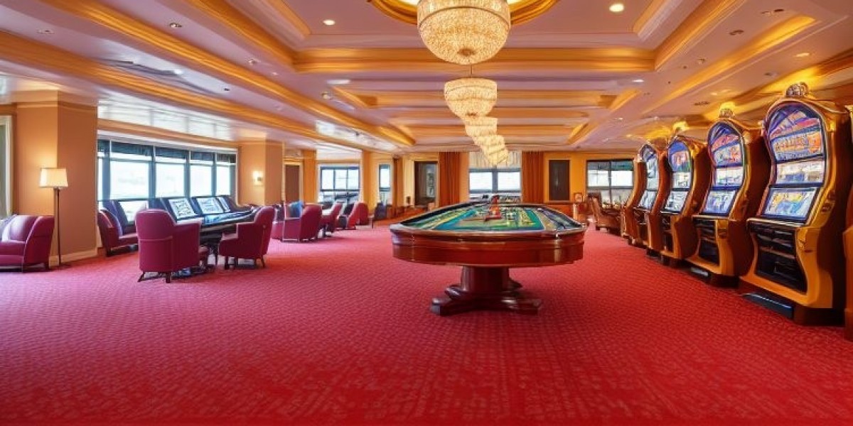 Exclusive Gaming Table Journey within Royal Reels