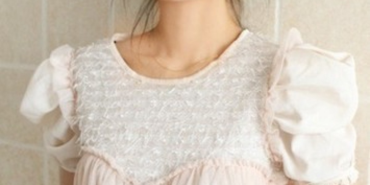 Bridging Markets: Sourcing Services from China to Jamaica