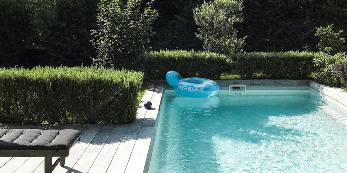 Reliable Swimming Pool Service Marlow for Clear, Safe, and Stress-Free Pool Care