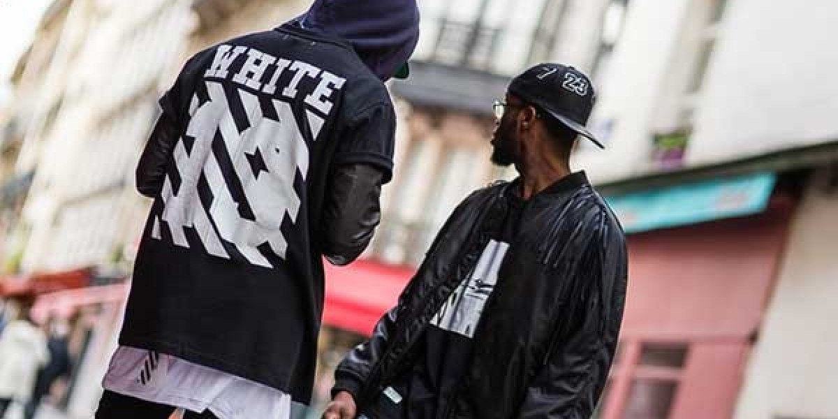 Off-White 鞋款穿搭指南：街頭潮流、運動風、休閒風示範