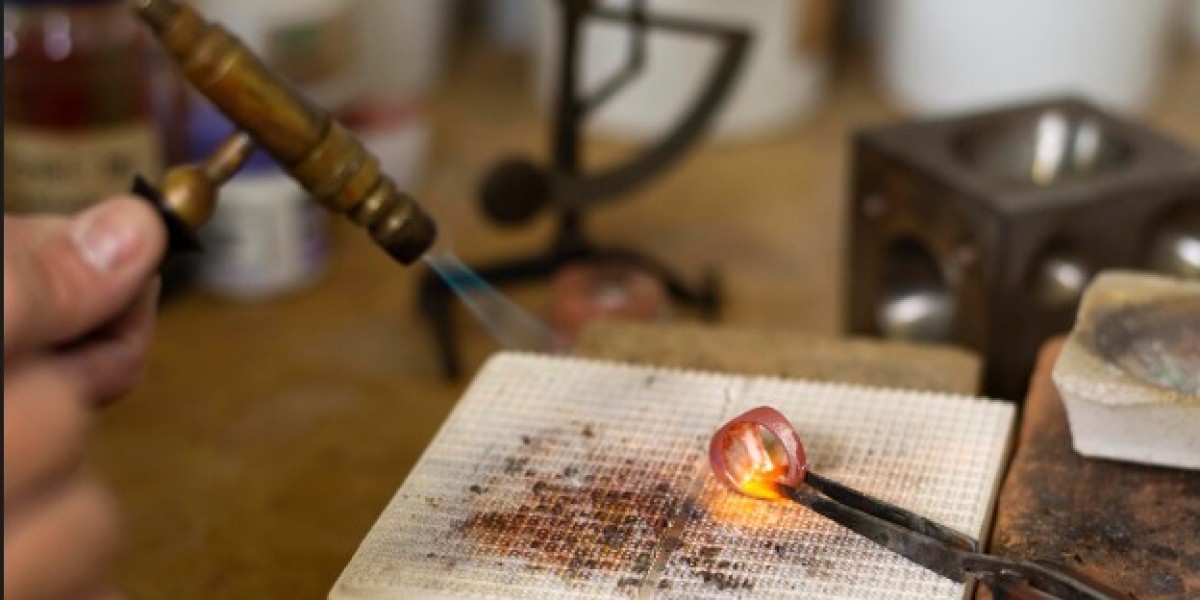Why Everyone Should Try a Silversmithing Workshop at Least Once