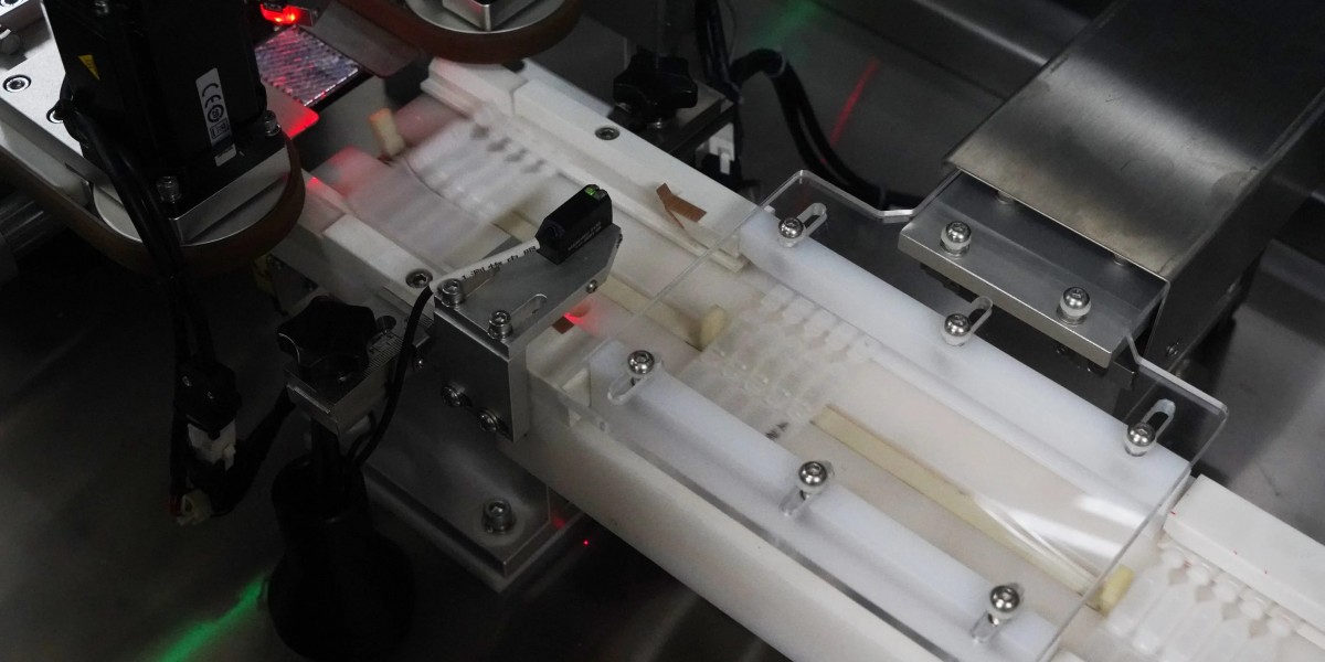 Single-Use Eyedrops Leak Test Machine: Ensuring Packaging Integrity and Product Safety
