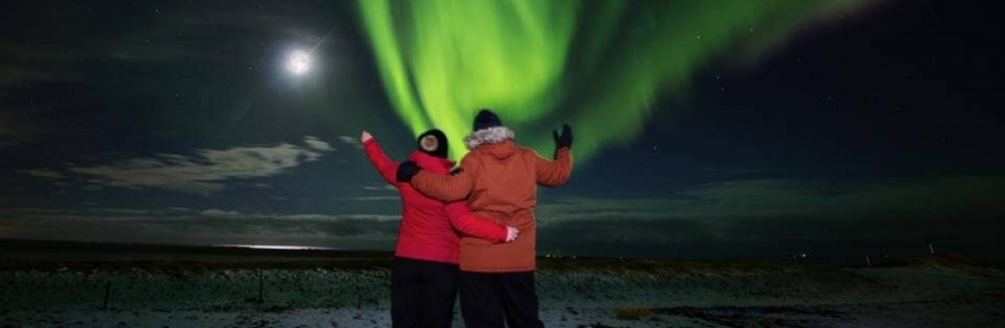 Discover Iceland Cover Image