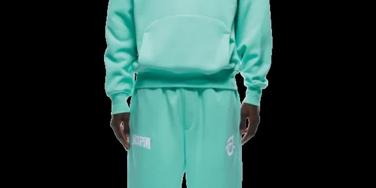 6PM Tracksuit – The Perfect Blend of Comfort, Style, and Streetwear Fashion