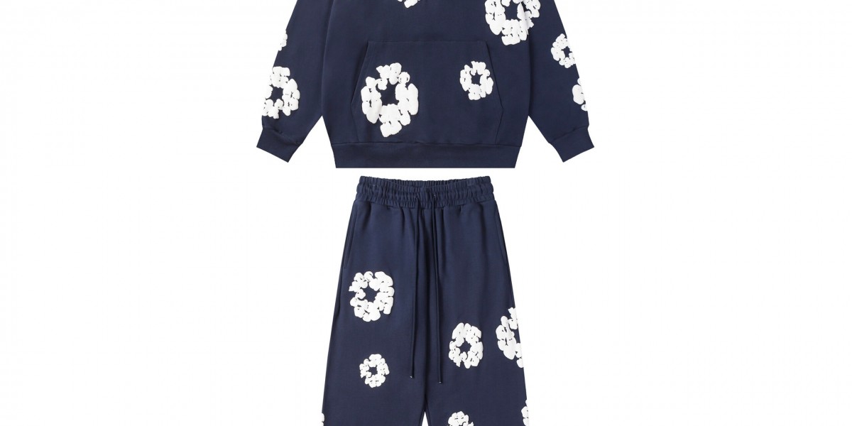 Denim Tears Tracksuit: Culture, Craft, and Contemporary Streetwear