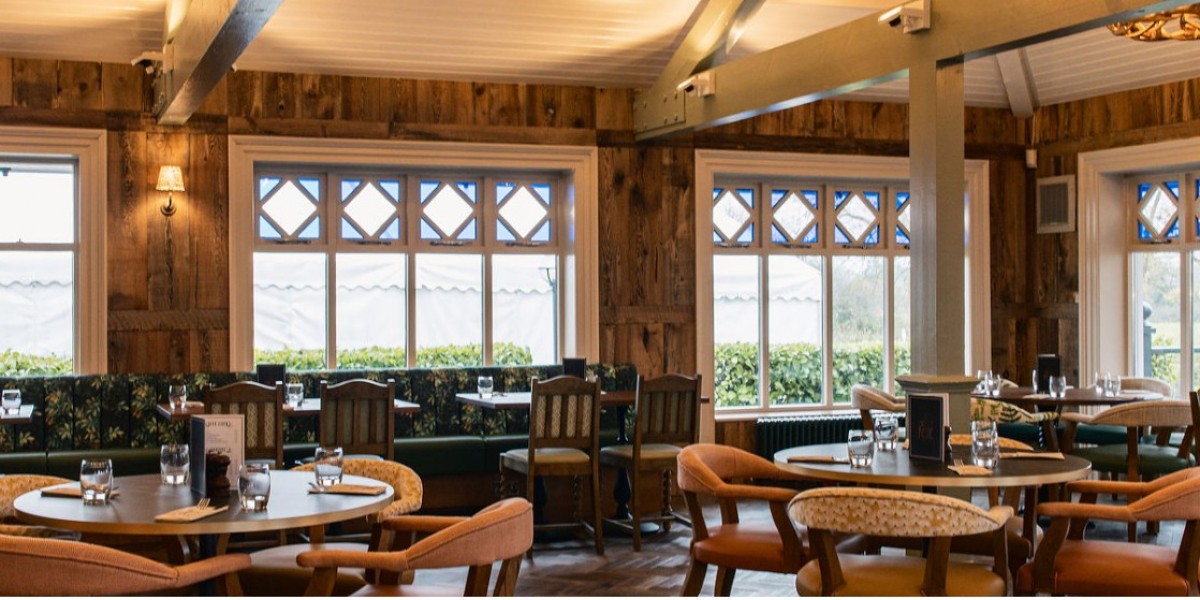 Luxury Hotels Wrexham: Experience Refined Comfort, Elegant Stays, and Premium Hospitality at Hotel Wrexham