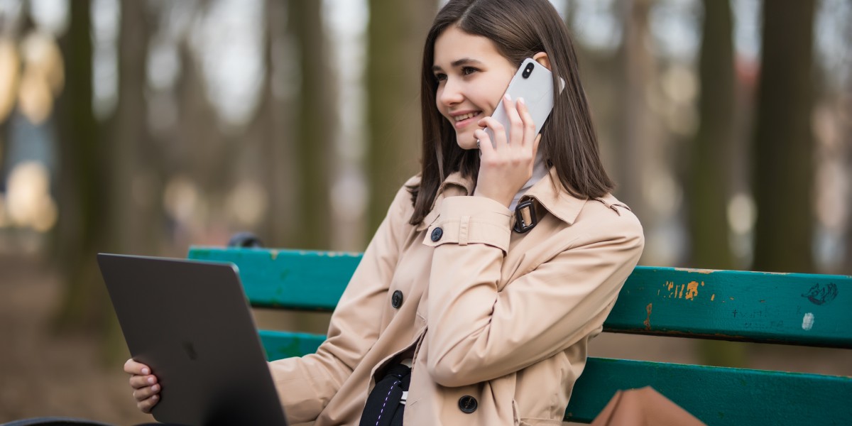 Why Do People Still Buy Phone Cards Today?